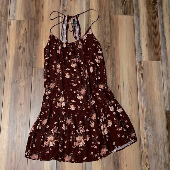 American Eagle Cross Back Chantelle Floral Flowy Dress XS - Picture 1 of 4